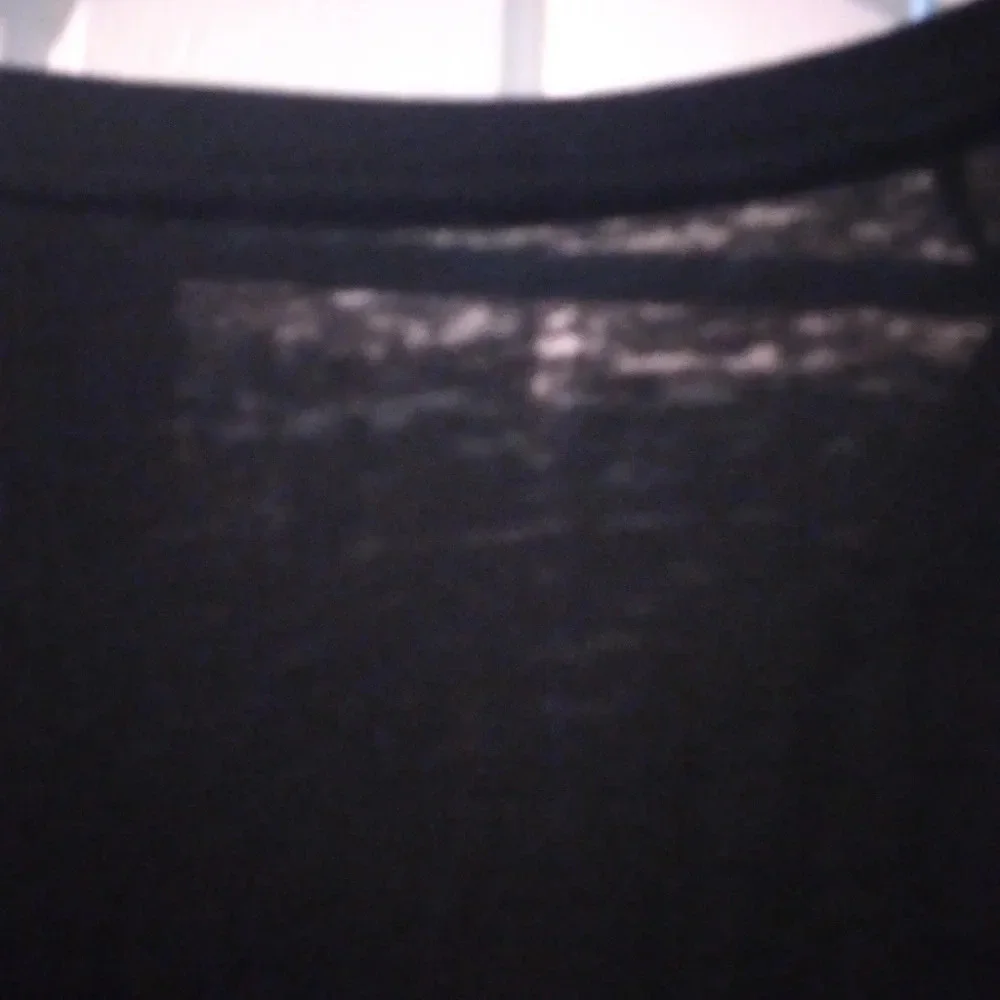 Vs pink bling tee-medium EUC - Picture 5 of 6